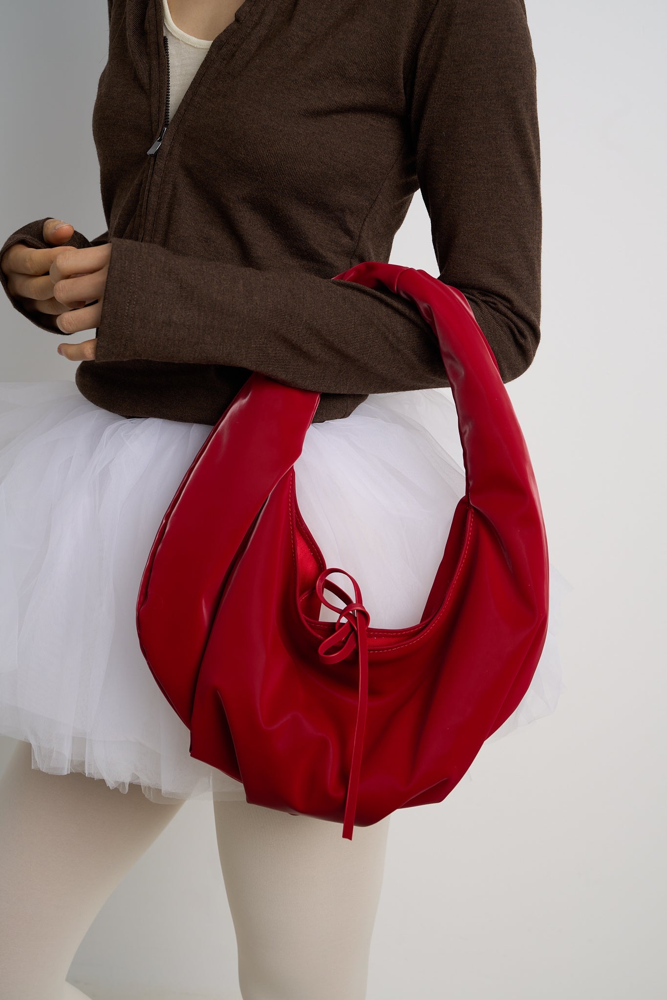 (レッドベルベット)バレエリング ホーボー-TENERA ベルベットコレクション