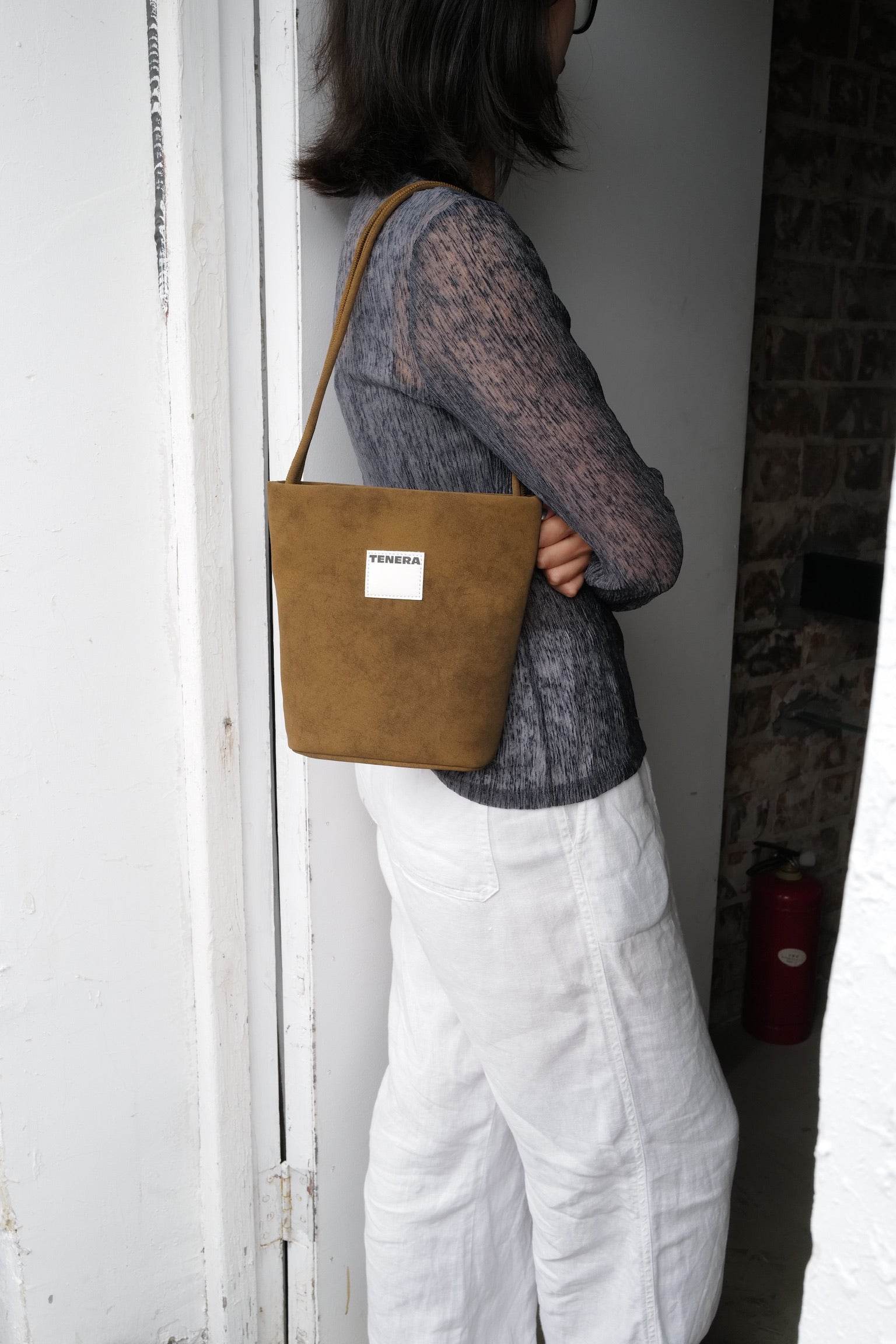 (Ebony)Small Bucket Bag-TENERA Vintage Collection - TENERA