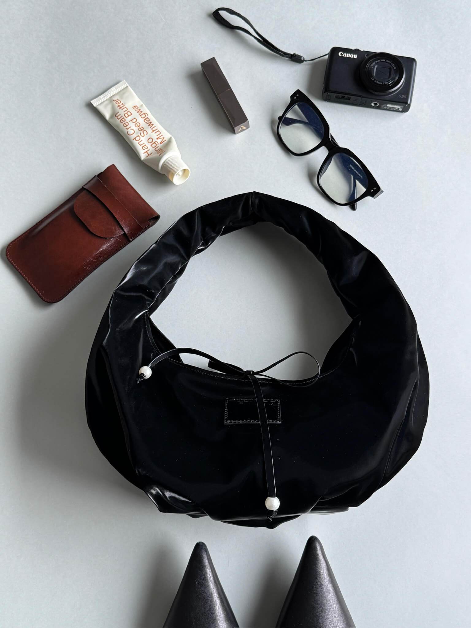 (Black Velvet)Ballet Ring Hobo-TENERA Velvet Collection - TENERA