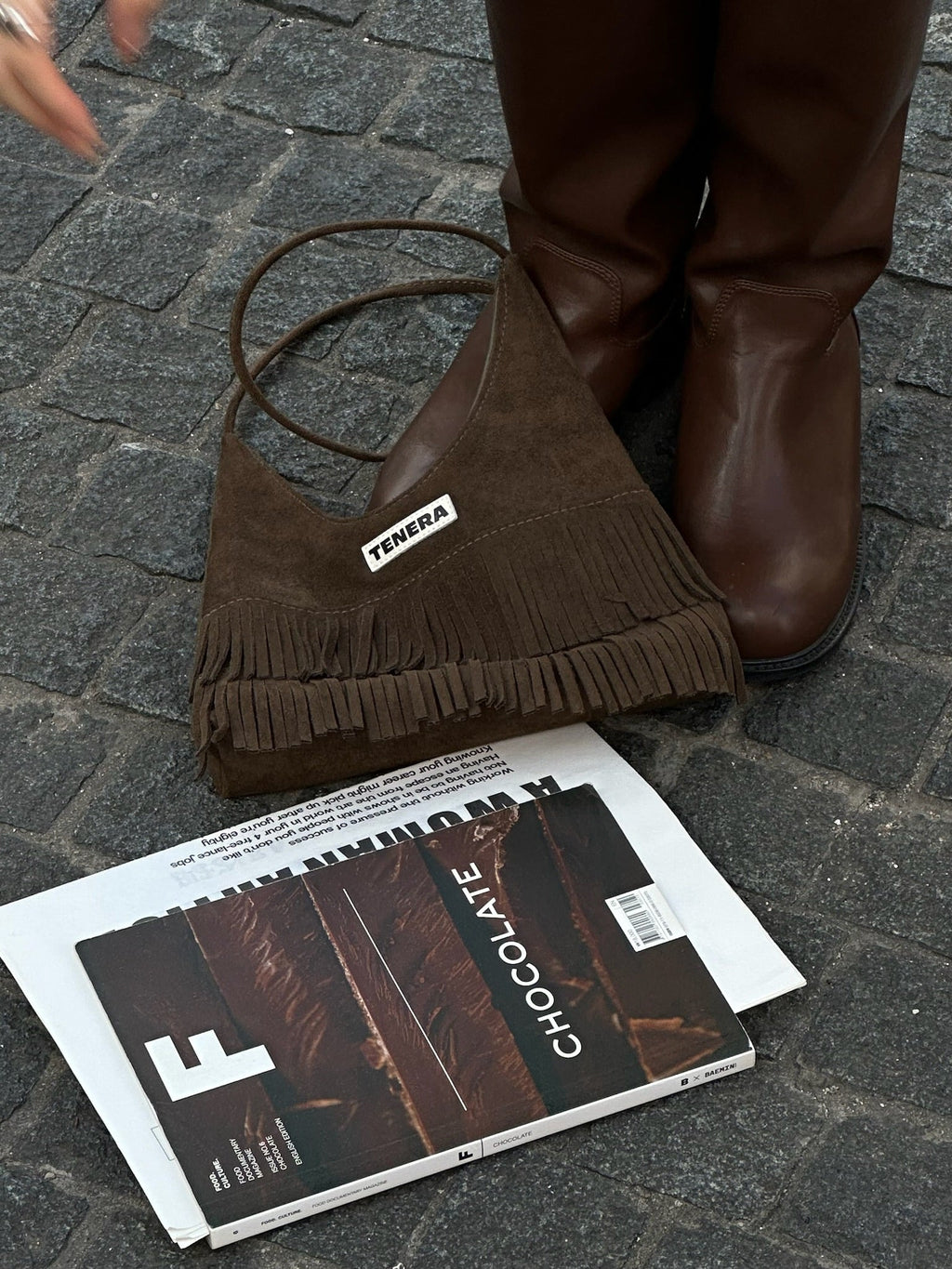 (モスグリーン)スエードフリンジ バゲットバッグ - TENERA ボヘミアンコレクション