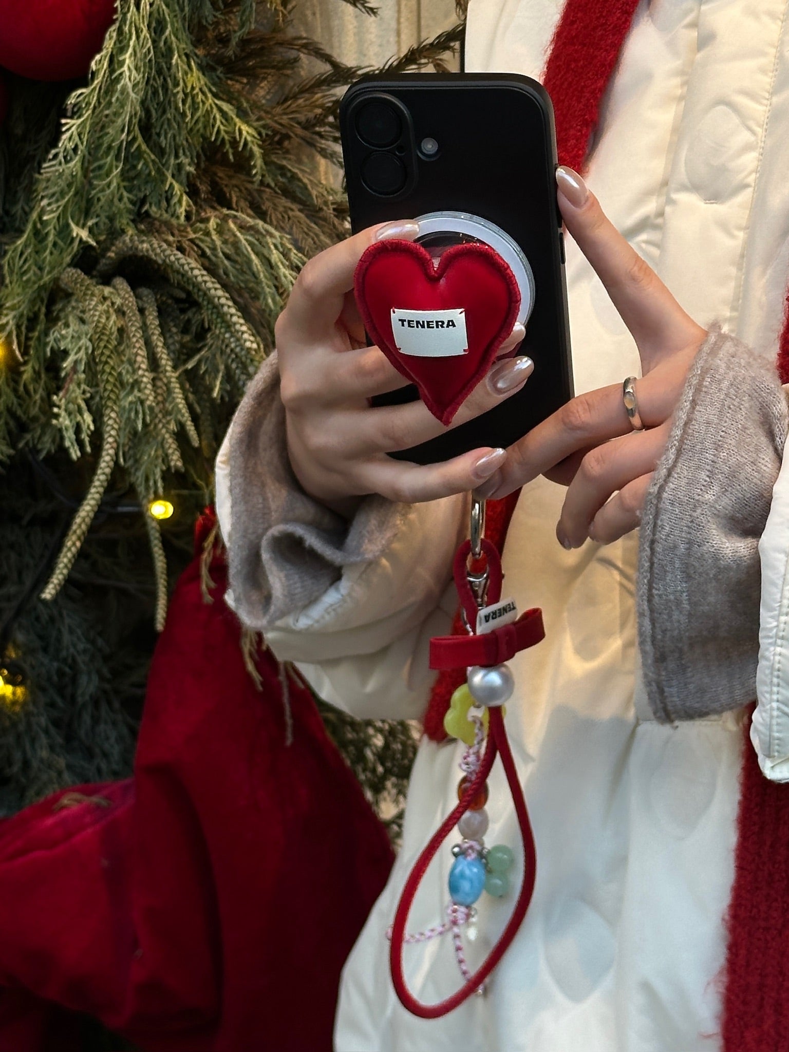 (ベルベットレッド)ベルベットハート スマートフォンホルダー-TENERA アクセサリーコレクション