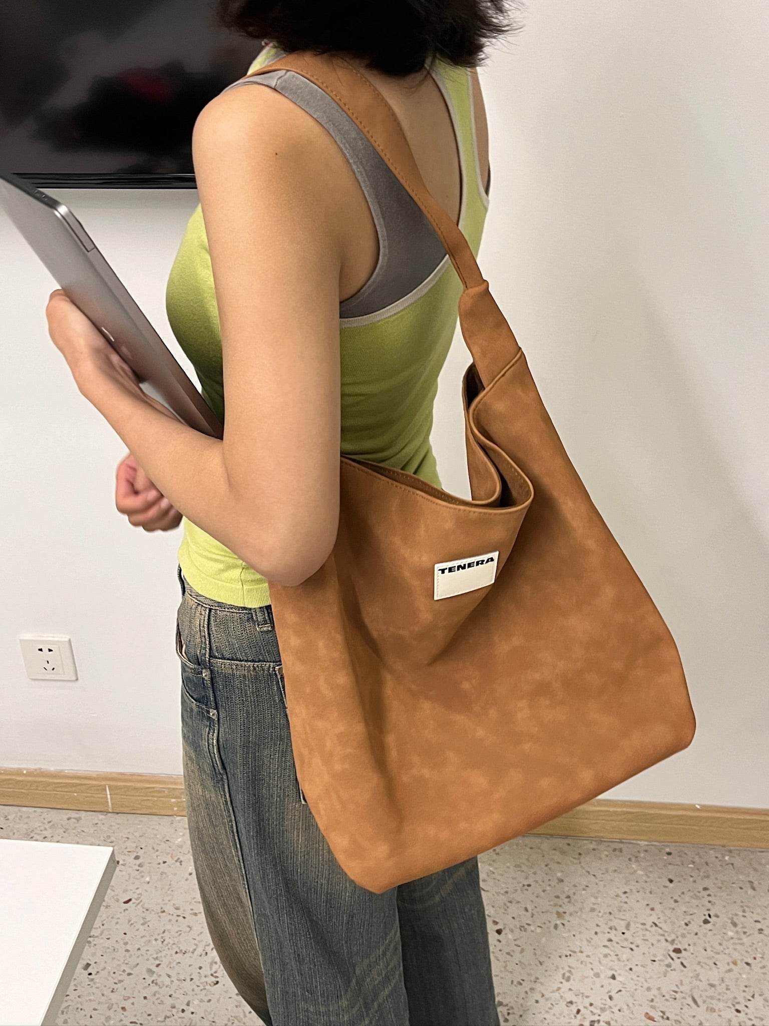 (Washed Brown)Bucket Tote Bag-TENERA Vintage Collection - TENERA