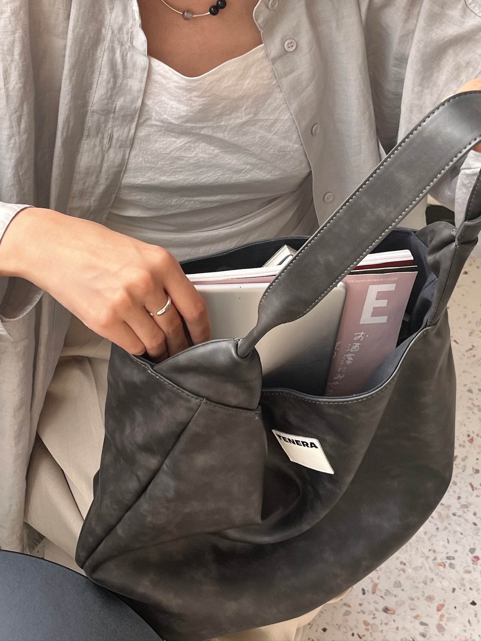 (Washed Black)Bucket Tote Bag-TENERA Vintage Collection - TENERA