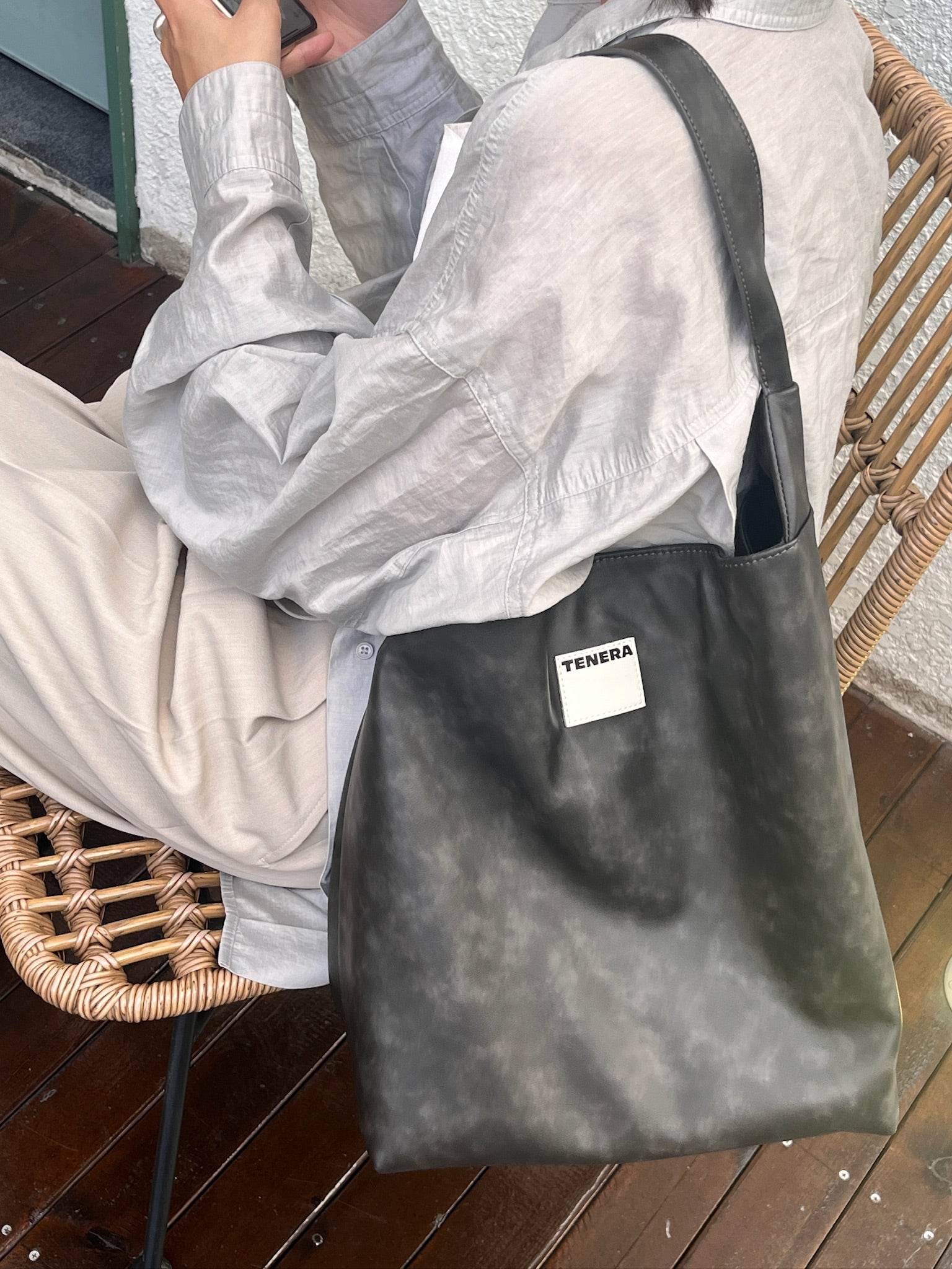 (Washed Black)Bucket Tote Bag-TENERA Vintage Collection - TENERA