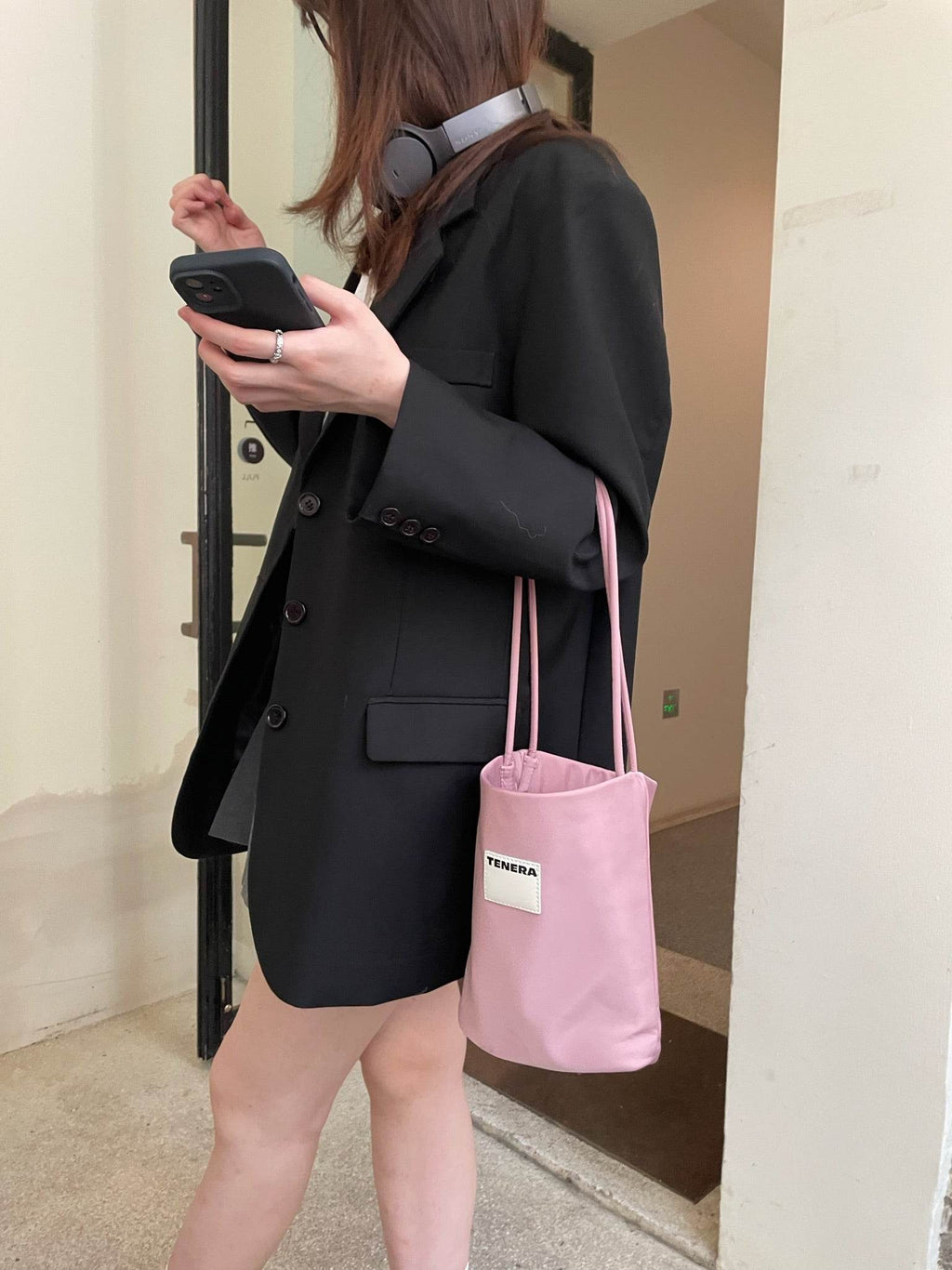 （Rubber Blush）Nylon Bucket Rose BagTENERA Recycled Nylon - TENERA