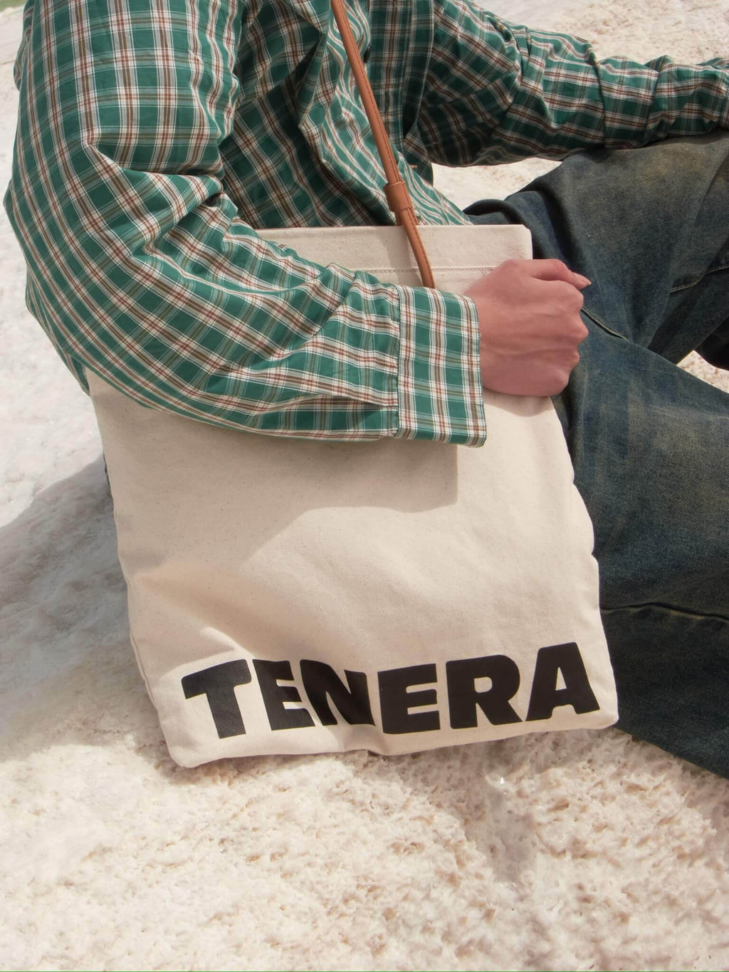 (Brown)Canvas Tote-TENERA City Resort Collection - TENERA