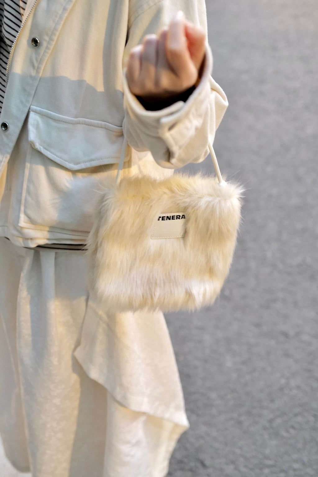 (Silver Fox)Pearl Bag-Faux Fur Collection - TENERA