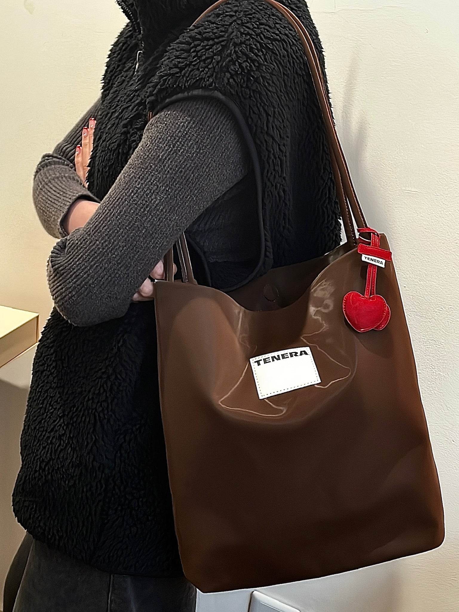 (Chocolate Velvet)Large Bucket Bag-TENERA Velvet Collection - TENERA