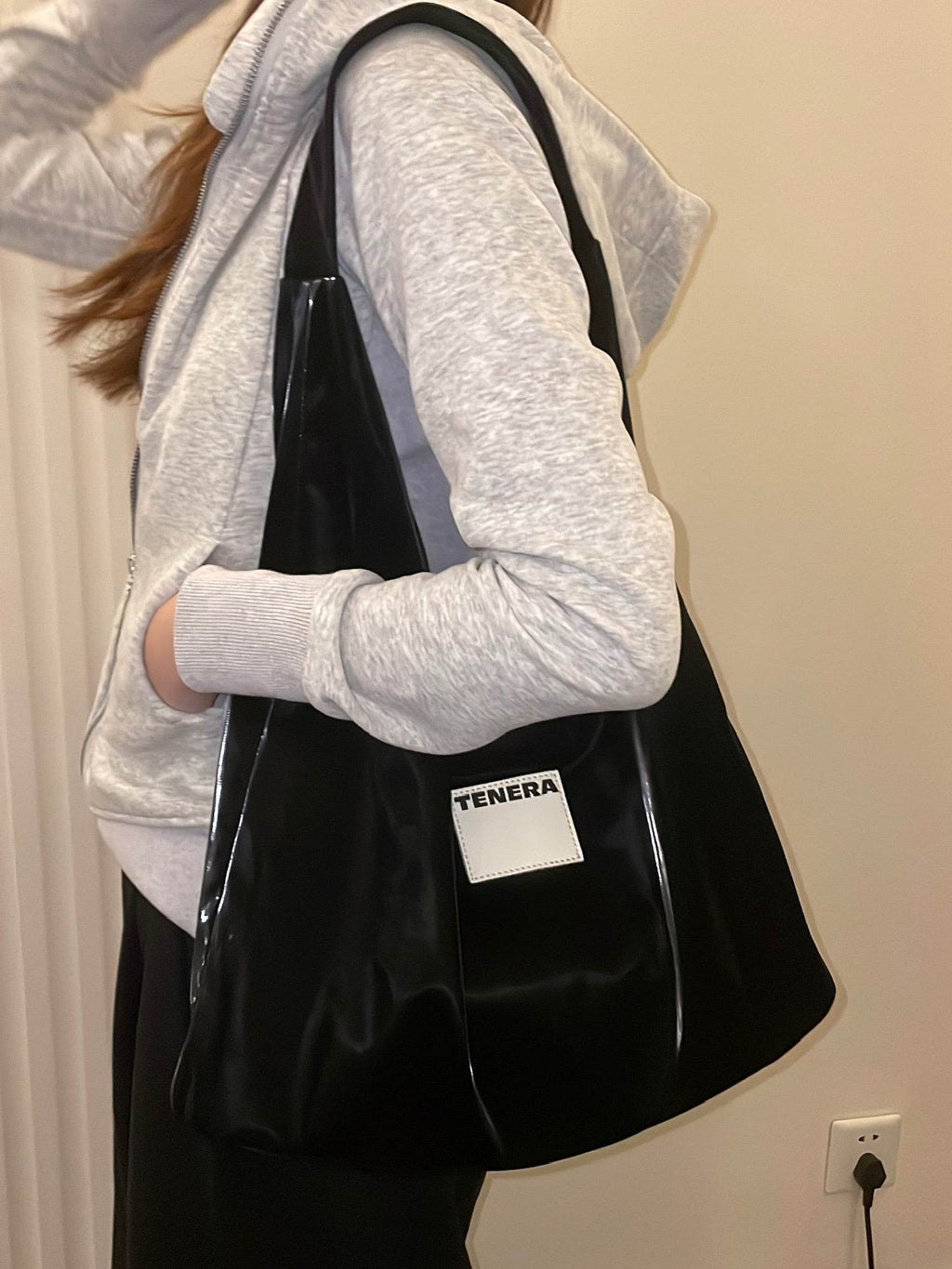 (Black Velvet) Large Hobo Shoulder Bag -TENERA Velvet Collection - TENERA