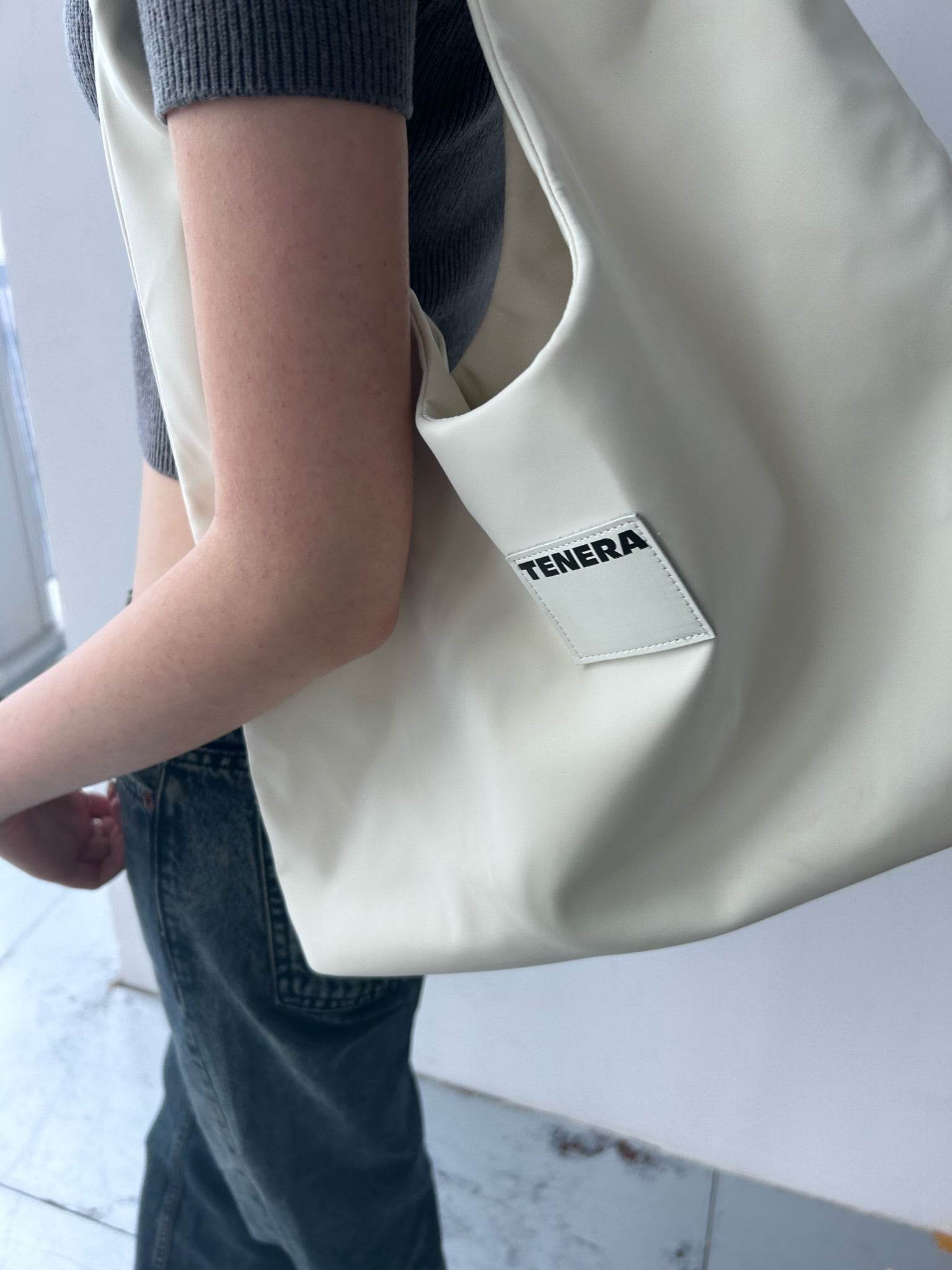 (White)Large Hobo Shoulder Bag-TENERA Velvet Collection - TENERA