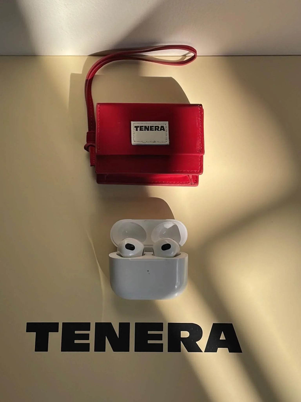 Vegan Leather Earbud Case-TENERA Eco-friendly Vegan Leather - TENERA